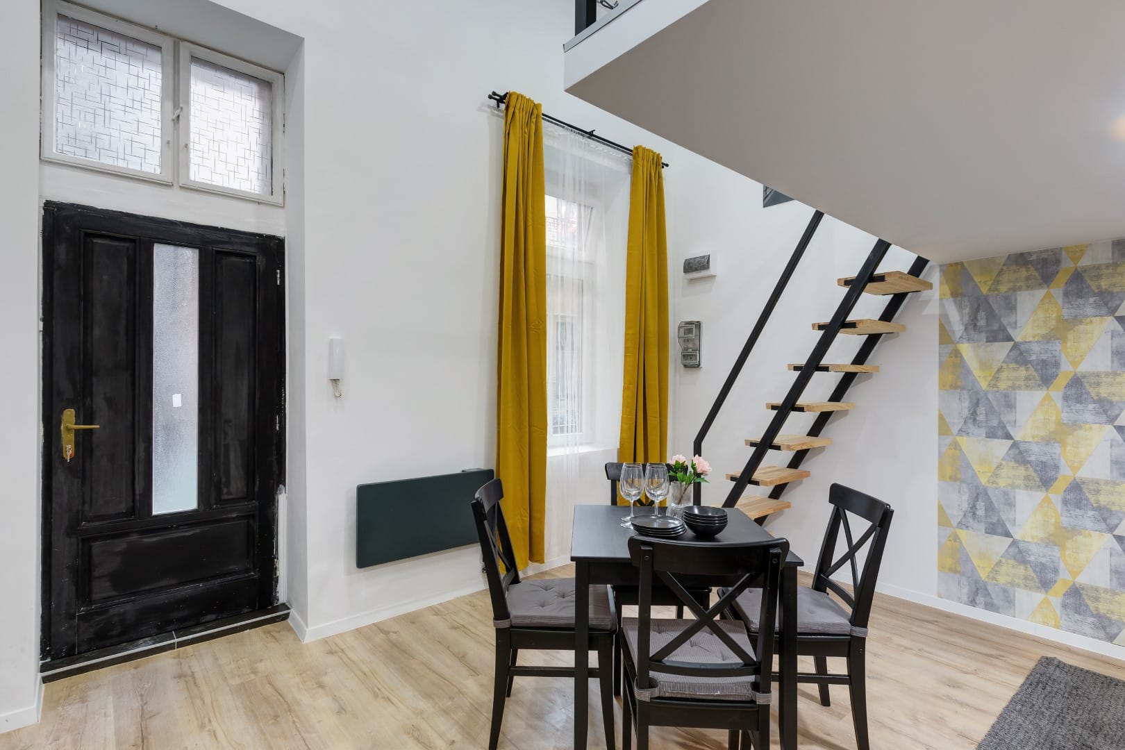 budapest-apartments-for-sale-renovated-flat-for-sale-downtown-real-estate-budapest-brand-new-studio-apartment-for-sal10