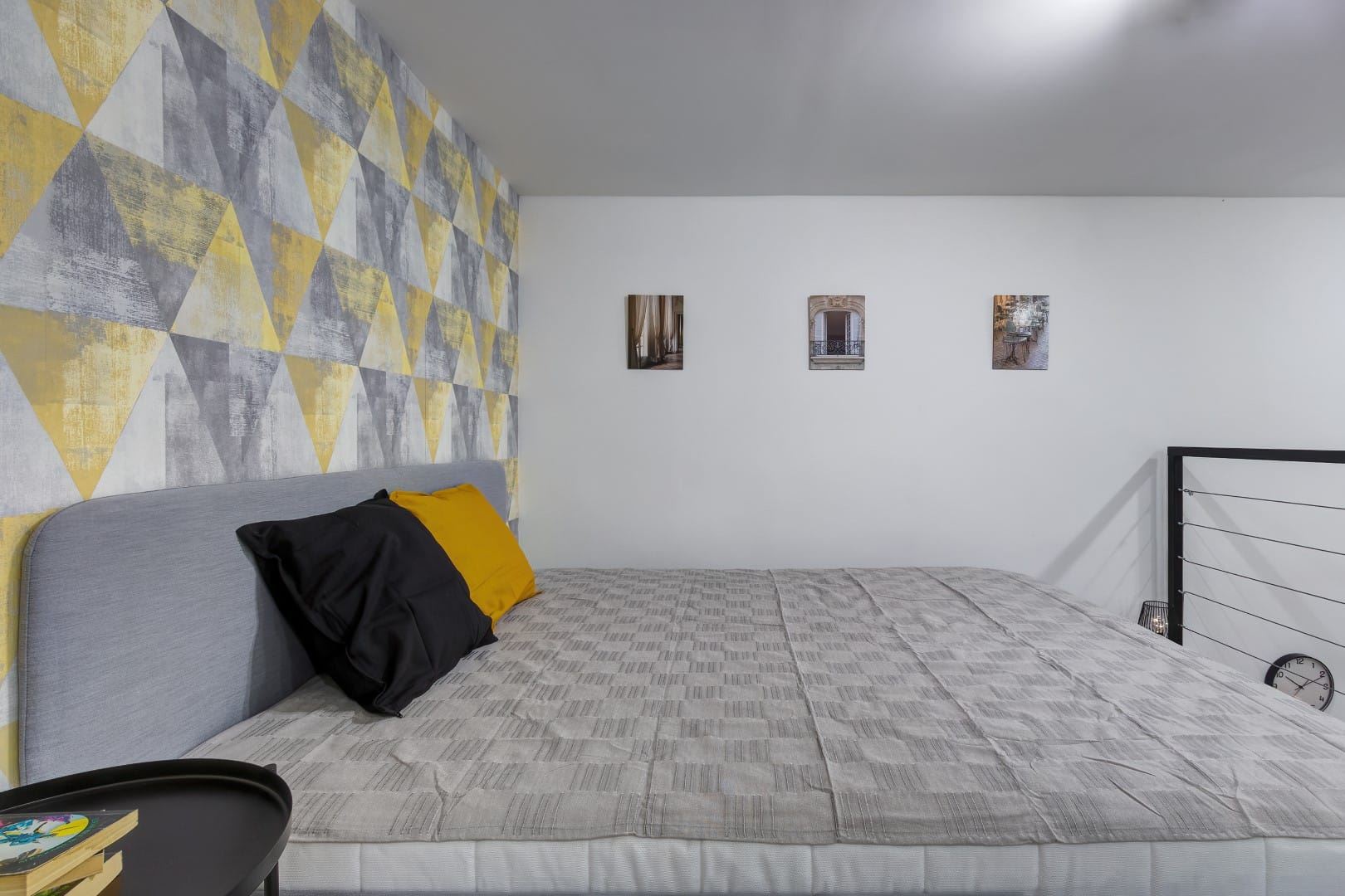 budapest-apartments-for-sale-renovated-flat-for-sale-downtown-real-estate-budapest-brand-new-studio-apartment-for-sal18