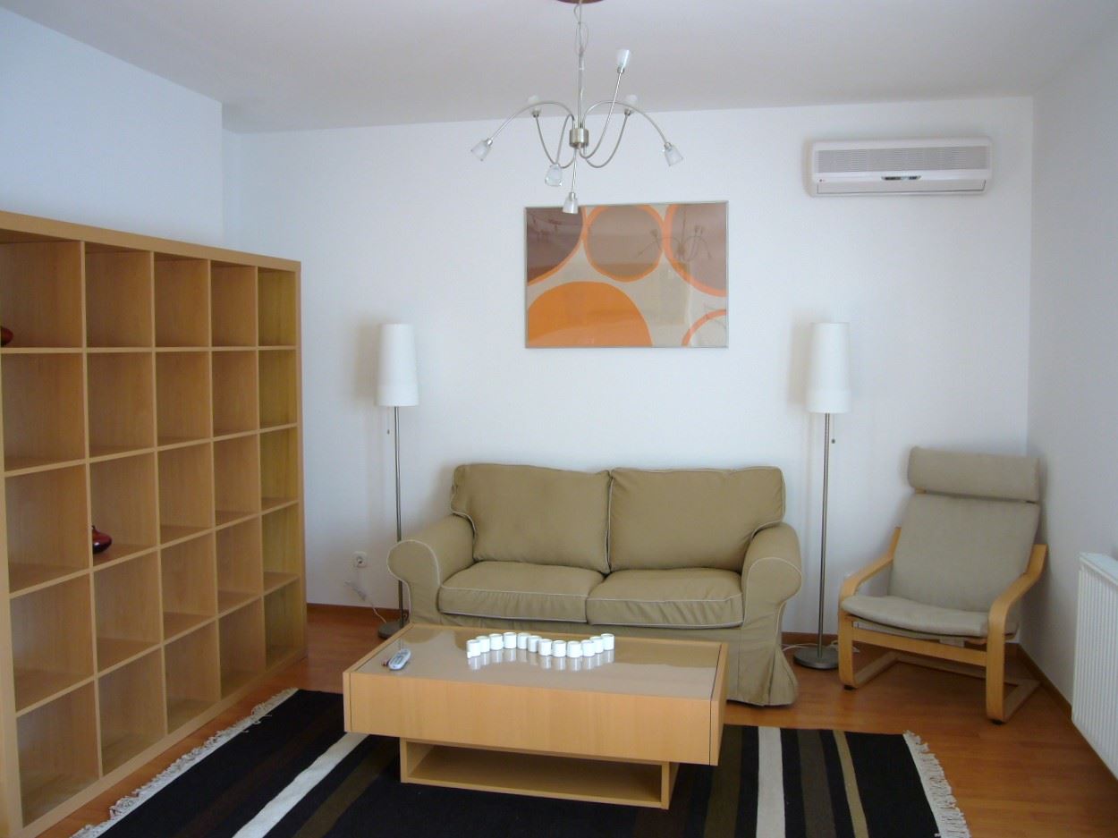 budapest-property-rental-downtown-cheap-budget-studentrental-near-vet-university-szent-istvn-top-floor-apartment-for-rent-with-terrace-balcony6
