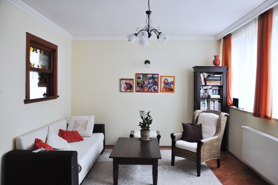 budapestrent-cheap-2-bedroom-apartment-for-rent-district-6-near-veterinary-university-szent-istvan-flat-with-balcony-terrace24