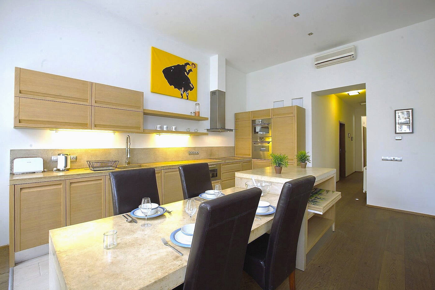 budapestrental-2-bedroom-apartment-for-rent-long-term-lease-district-6-flat-for-rent6