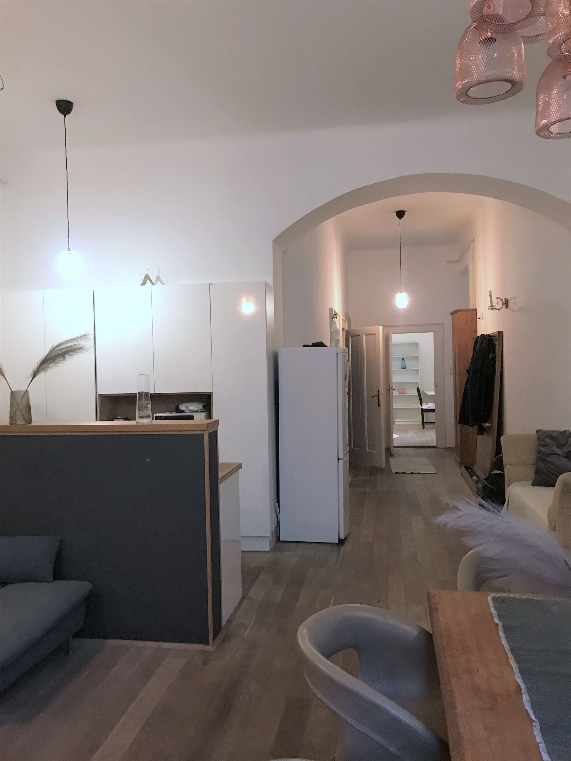 budapestrental-3-bedroom-apartment-for-rent-with-terrace-balcony-near-deak-ter12