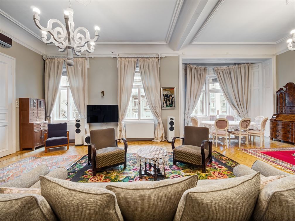 budapestrental-luxury-property-rental-long-term-gellert-hill-flat-for-rent-exclusive-luxurious-apartment-for-rent-with-view3
