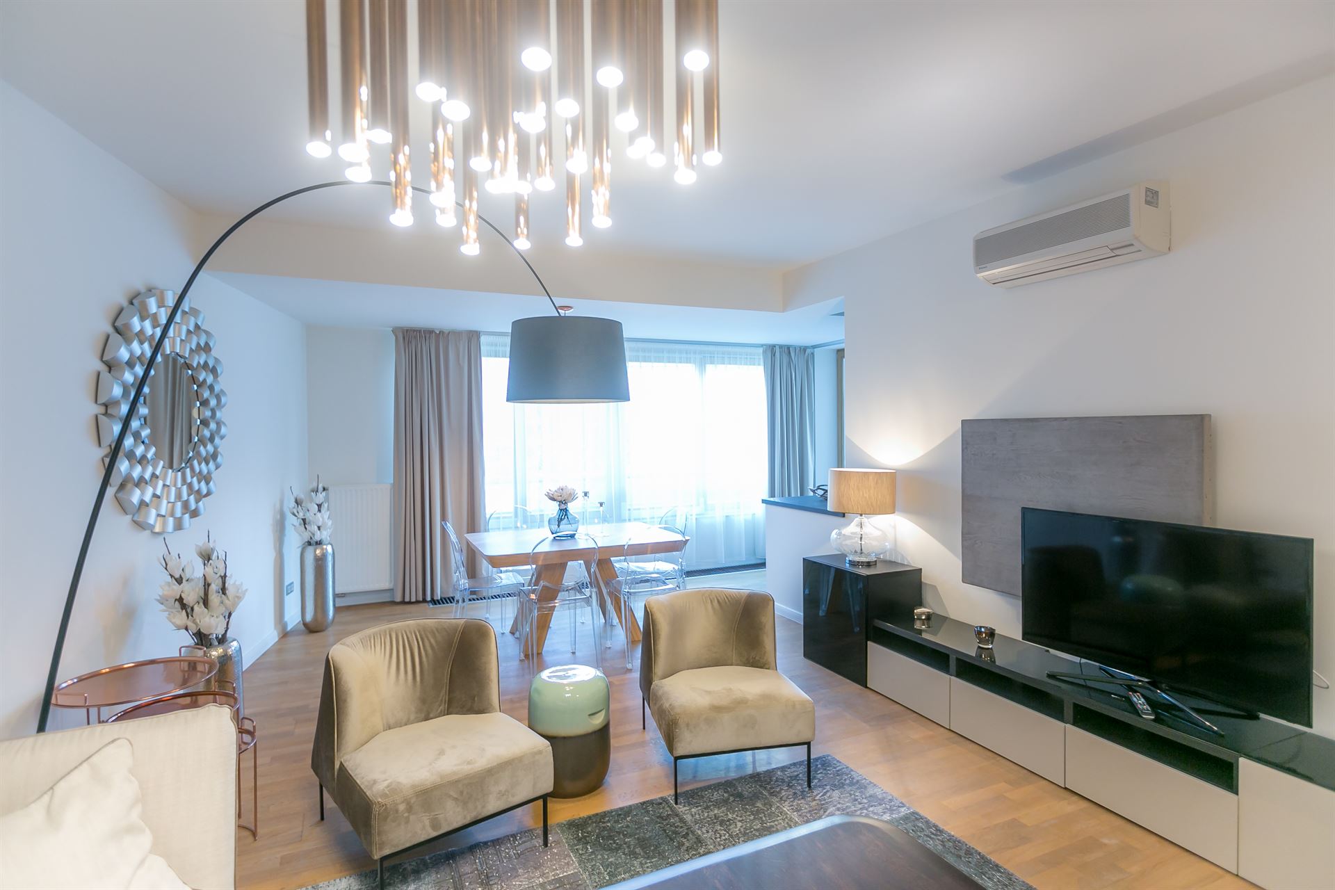 luxury-rental-apartment-budapest-budaside-near-castle-high-end-diplomatic-long-term-lease-apartment2