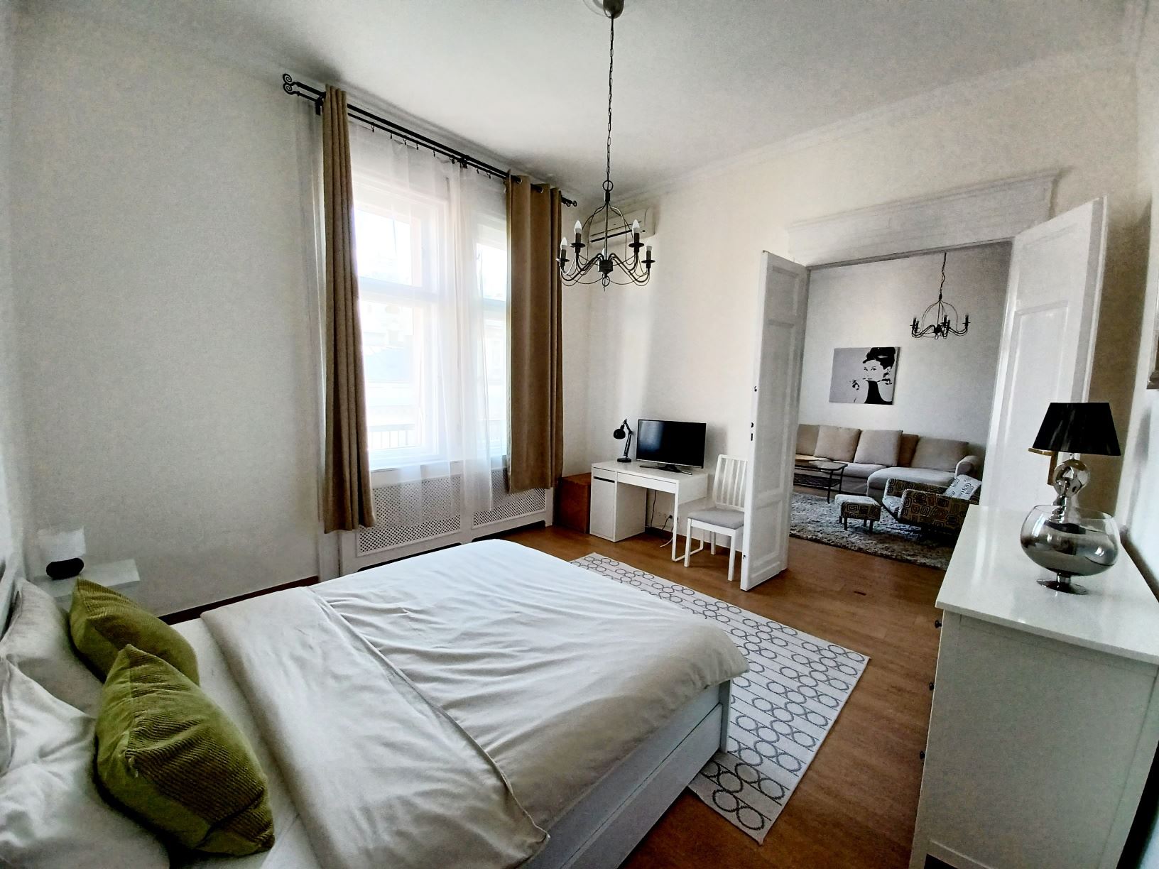 rental-apartment-budapest-long-term-lease-near-parliament-view-panorama-flat-for-rent6